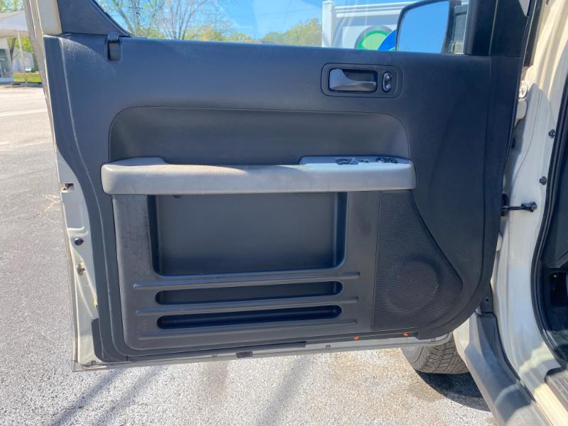 Honda Element LX 2WD 4-spd AT 2005