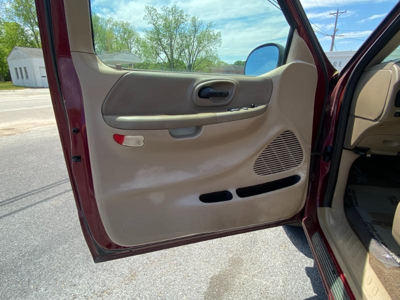 Ford F-150 XL SuperCab 2WD 2003