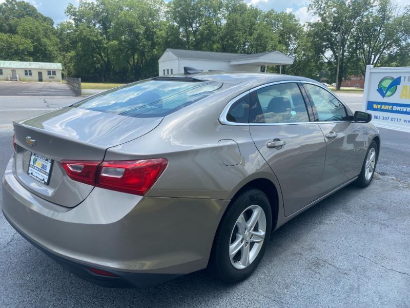 Chevrolet Malibu LS 2022