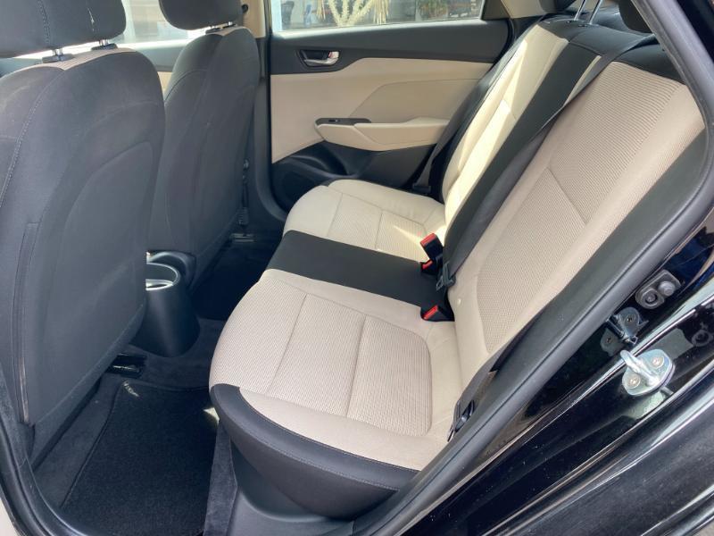 Hyundai Accent SE 4-Door 6A 2021