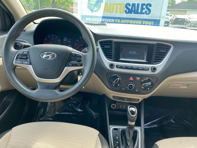 Hyundai Accent SE 4-Door 6A 2021