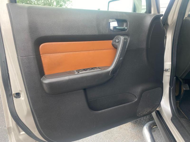 HUMMER H3 Base 2008