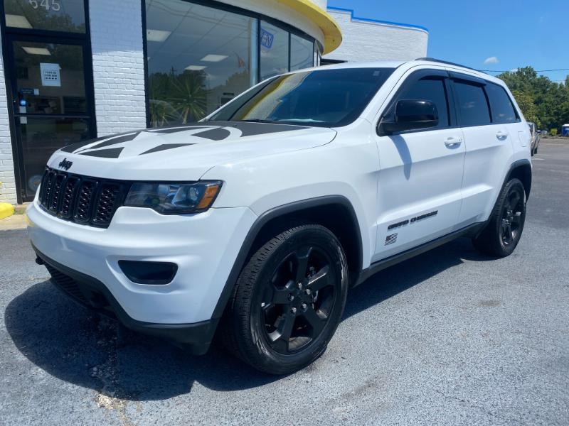 Jeep Grand Cherokee Laredo E 2WD 2021