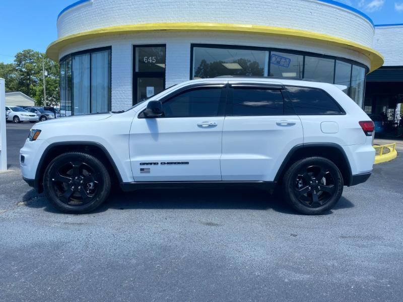 Jeep Grand Cherokee Laredo E 2WD 2021