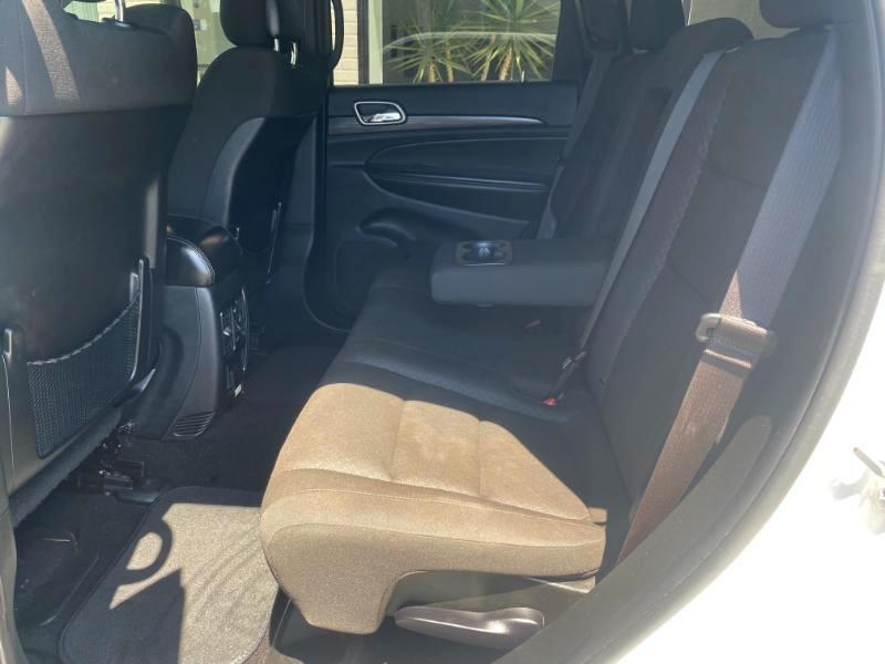 Jeep Grand Cherokee Laredo E 2WD 2021
