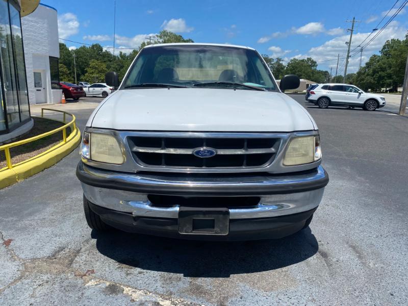 Ford F-150 XL Reg. Cab Short Bed 2WD 1998