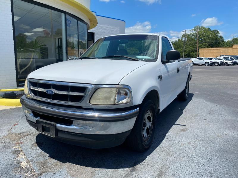 Ford F-150 XL Reg. Cab Short Bed 2WD 1998