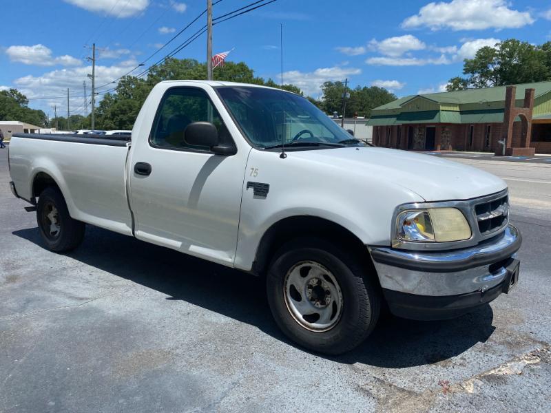 Ford F-150 XL Reg. Cab Short Bed 2WD 1998
