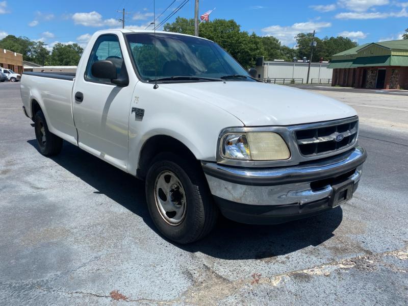 Ford F-150 XL Reg. Cab Short Bed 2WD 1998