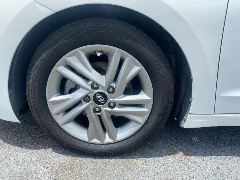 Hyundai Elantra Limited 2020