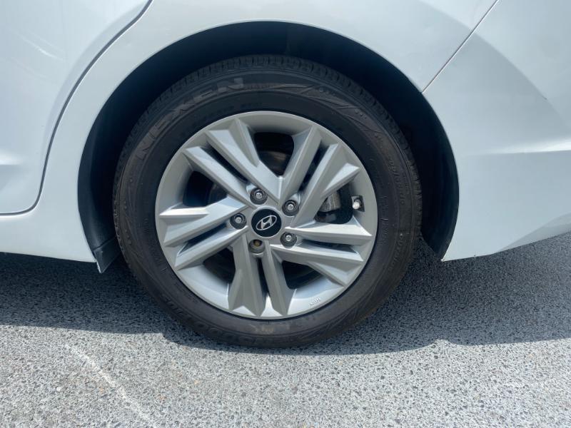 Hyundai Elantra Limited 2020