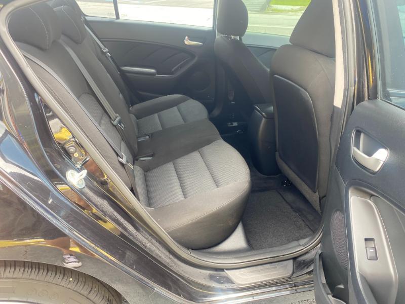 Kia Forte LX 6A 2017