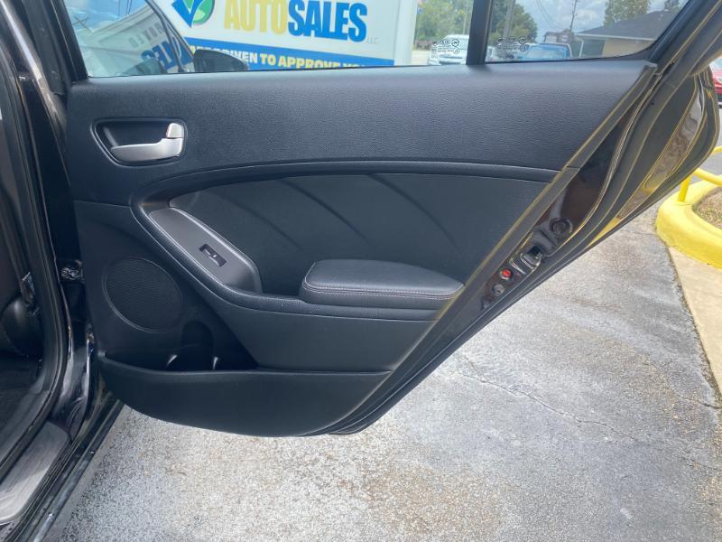 Kia Forte LX 6A 2017