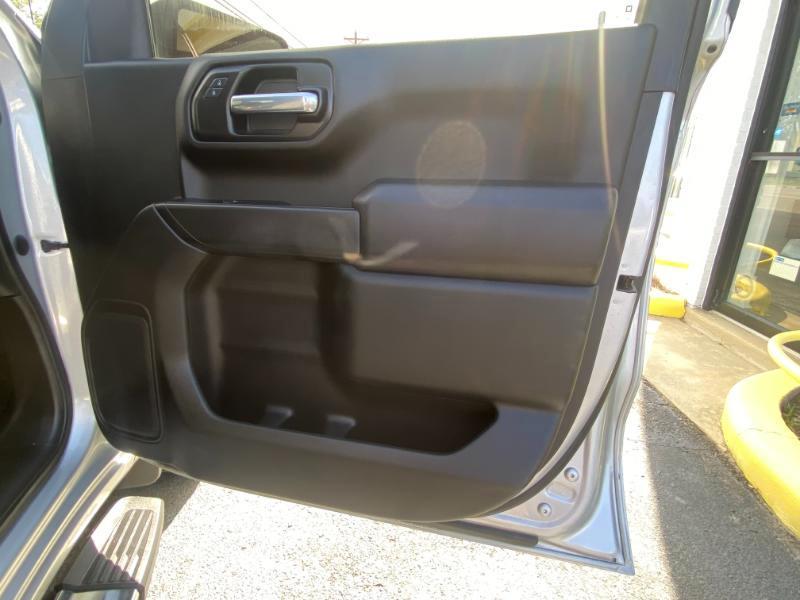 Chevrolet Silverado 1500 Custom Double Cab 2WD 2021