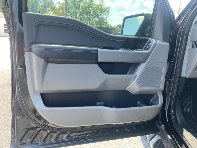Ford F-150 Lariat SuperCrew 5.5-ft. Bed 2WD 2023