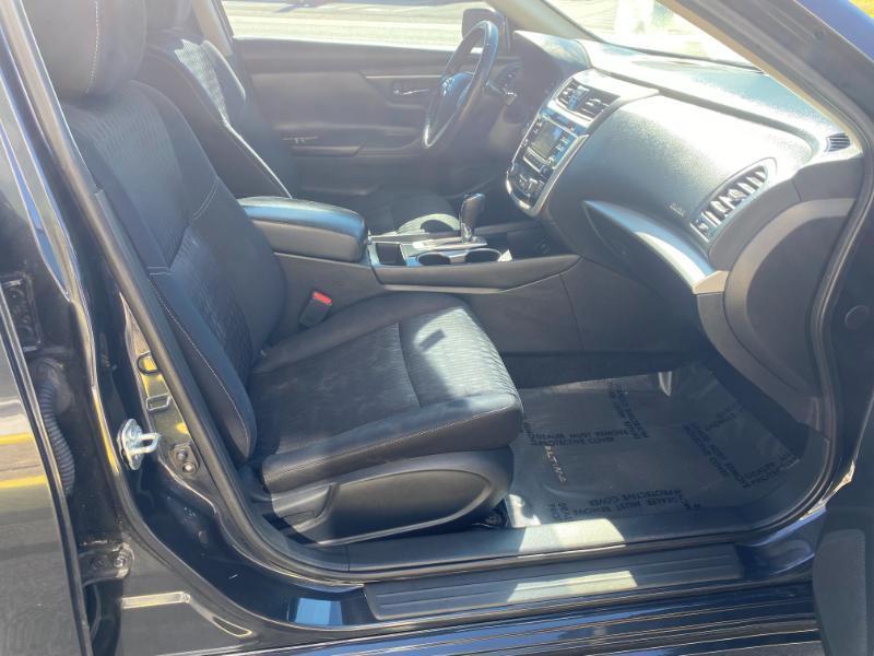 Nissan Altima 2.5 SV 2018
