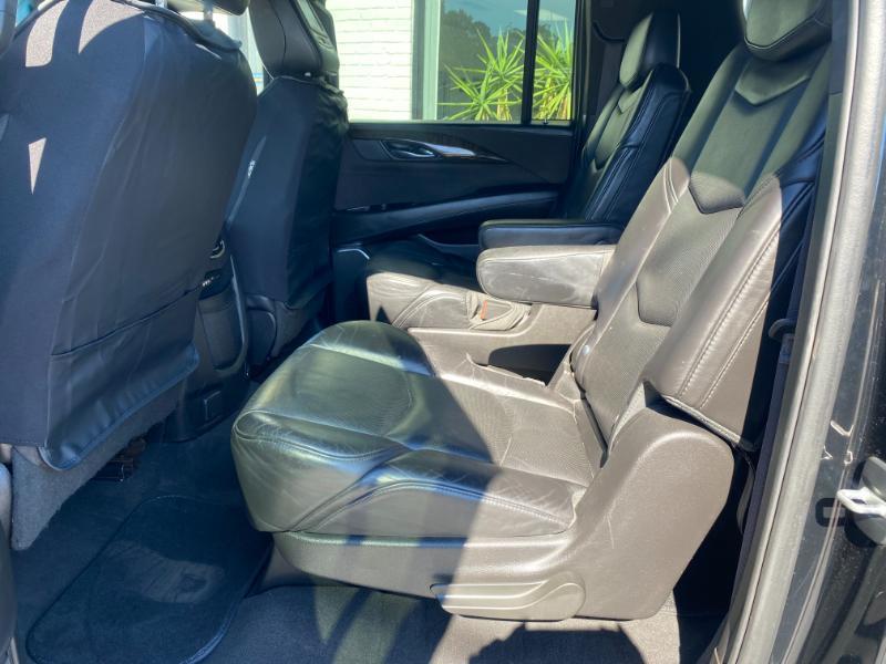 Cadillac Escalade ESV Platinum 2WD 2015