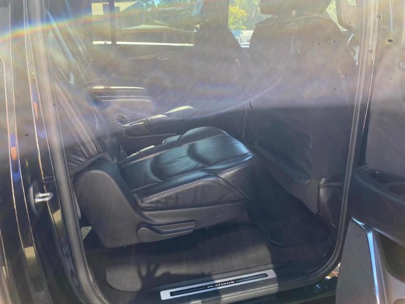 Cadillac Escalade ESV Platinum 2WD 2015