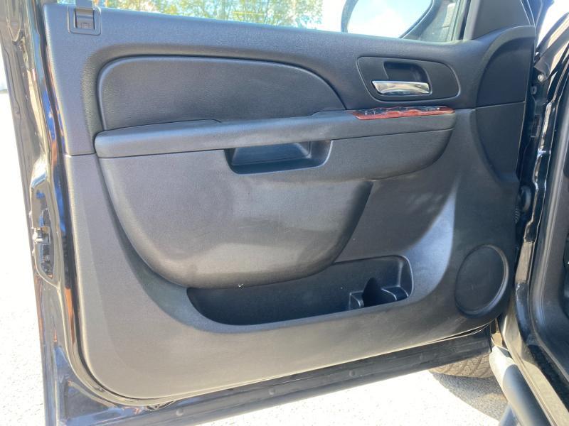 Chevrolet Avalanche LT 4WD 2010