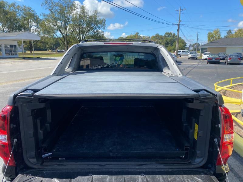 Chevrolet Avalanche LT 4WD 2010
