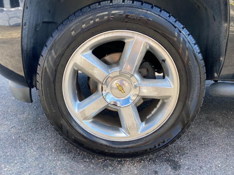 Chevrolet Avalanche LT 4WD 2010