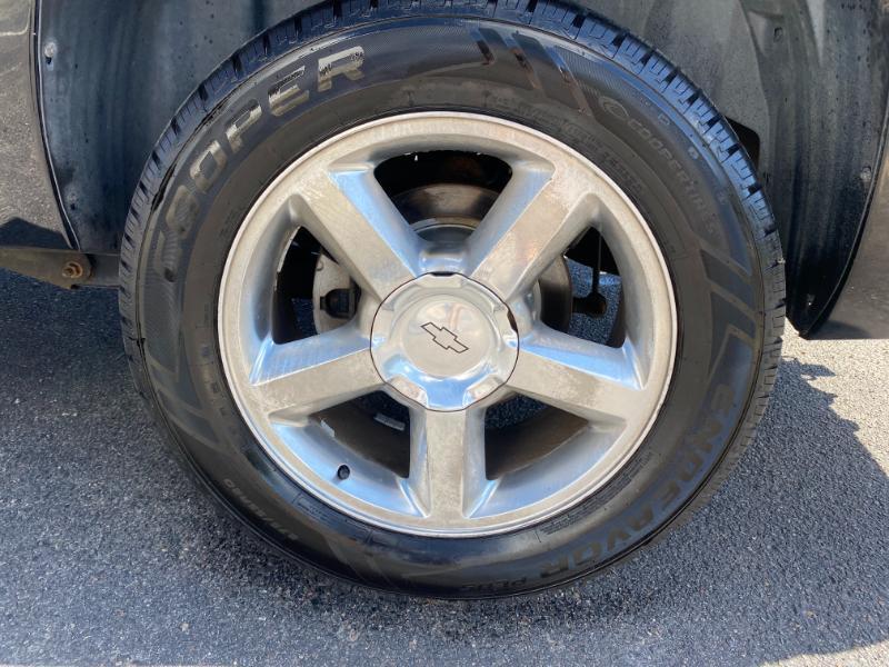 Chevrolet Avalanche LT 4WD 2010