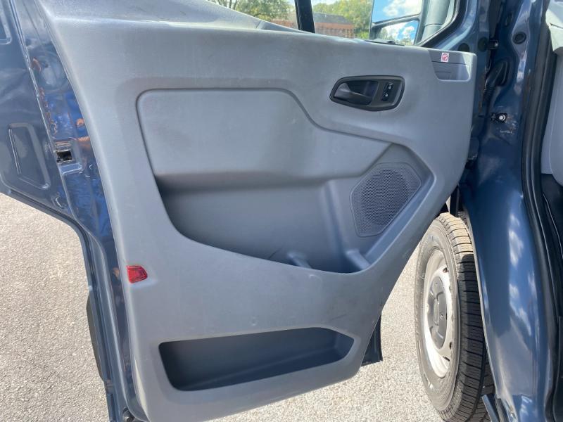 Ford Transit 250 Van High Roof w/Sliding Pass. 148-in. WB EL 2019