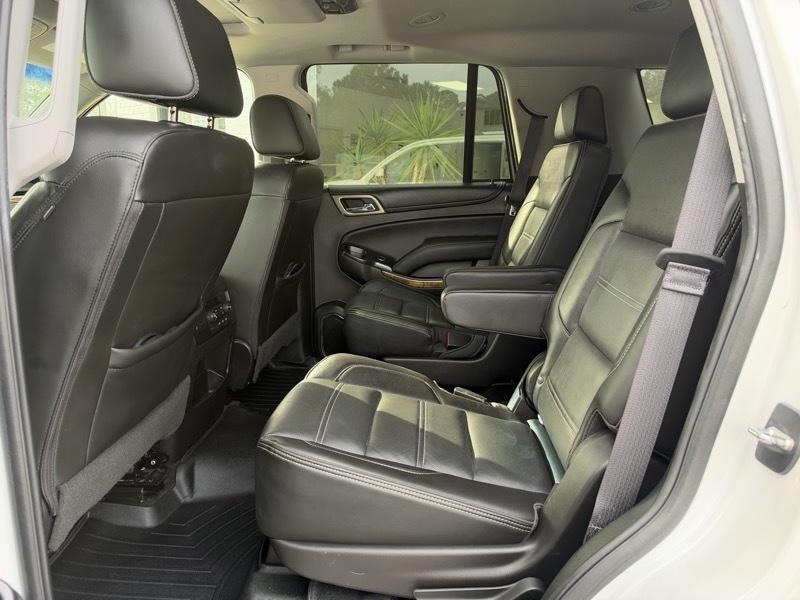 GMC Yukon Denali 4WD 2017