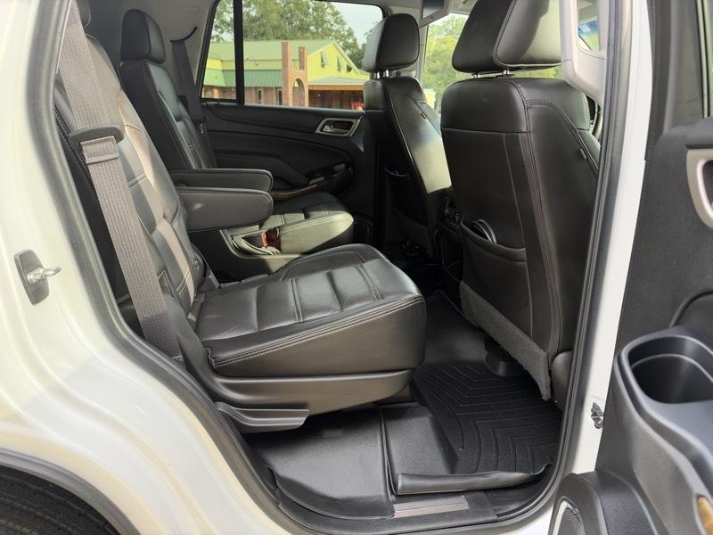 GMC Yukon Denali 4WD 2017