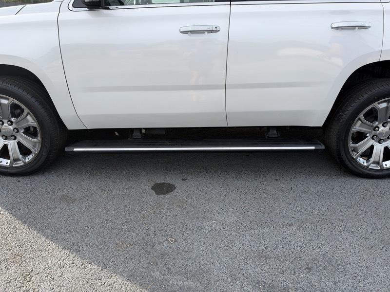 GMC Yukon Denali 4WD 2017