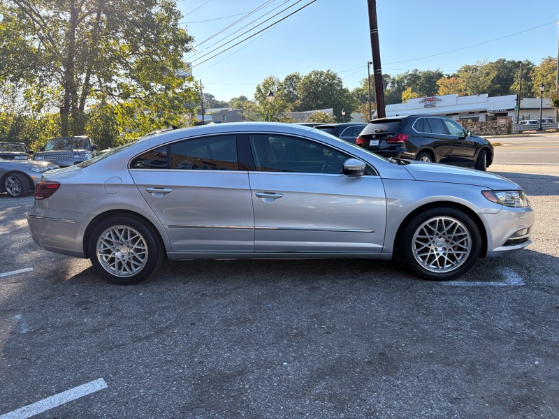 Volkswagen CC Sport w/Lighting Package 2013
