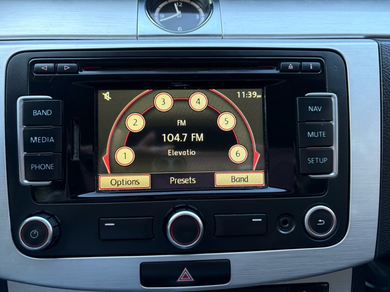 Volkswagen CC Sport w/Lighting Package 2013