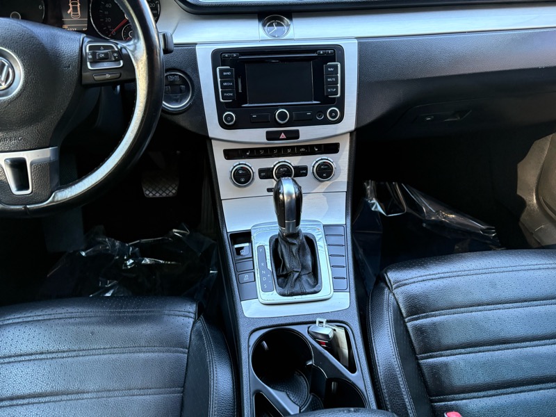 Volkswagen CC Sport w/Lighting Package 2013