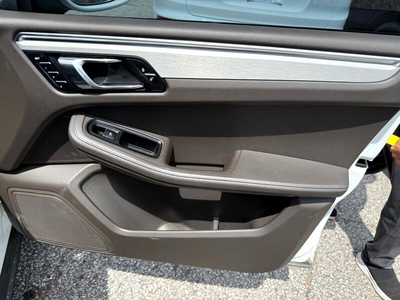 Porsche Macan S 2015