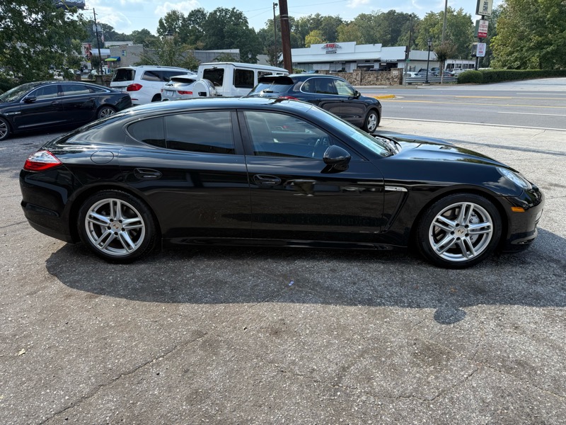 Porsche Panamera S 2013