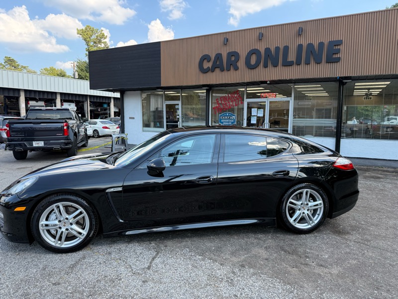 Porsche Panamera S 2013