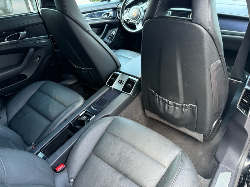 Porsche Panamera S 2013