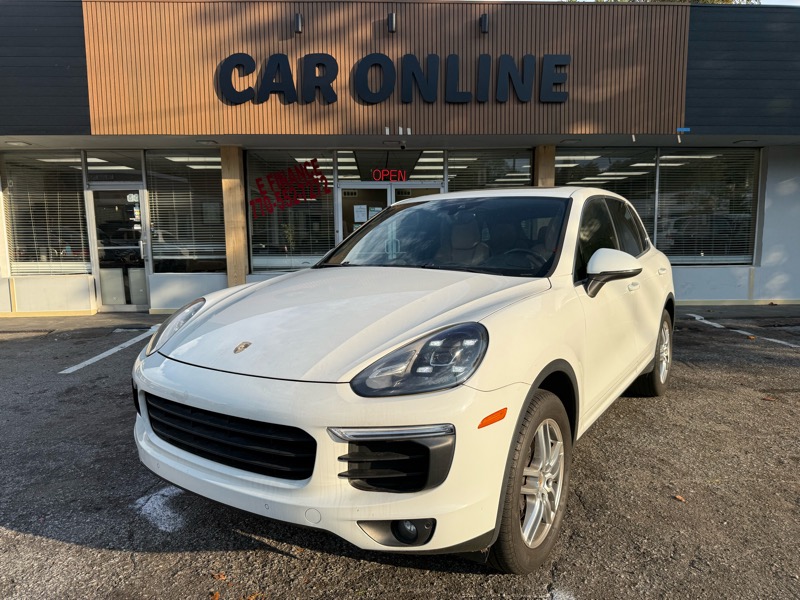 2016 Porsche Cayenne Base