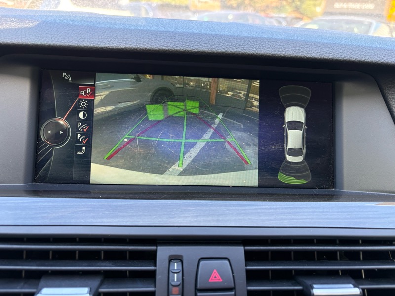 BMW 5-Series 528i xDrive 2013