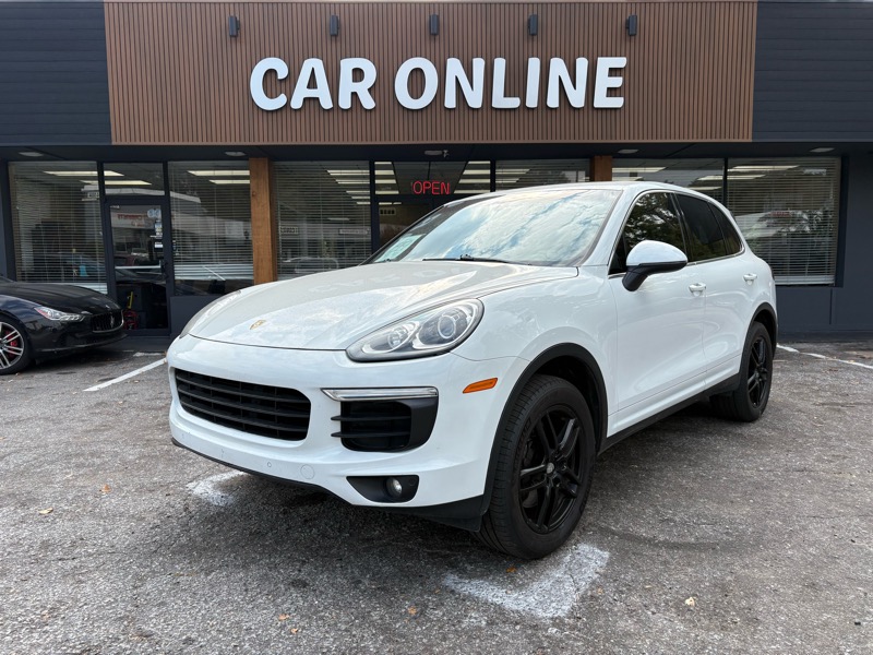 Porsche Cayenne Base 2016