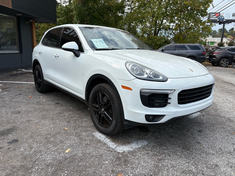 Porsche Cayenne Base 2016