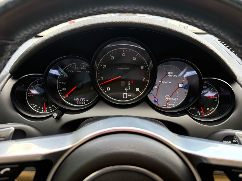 Porsche Cayenne Base 2016