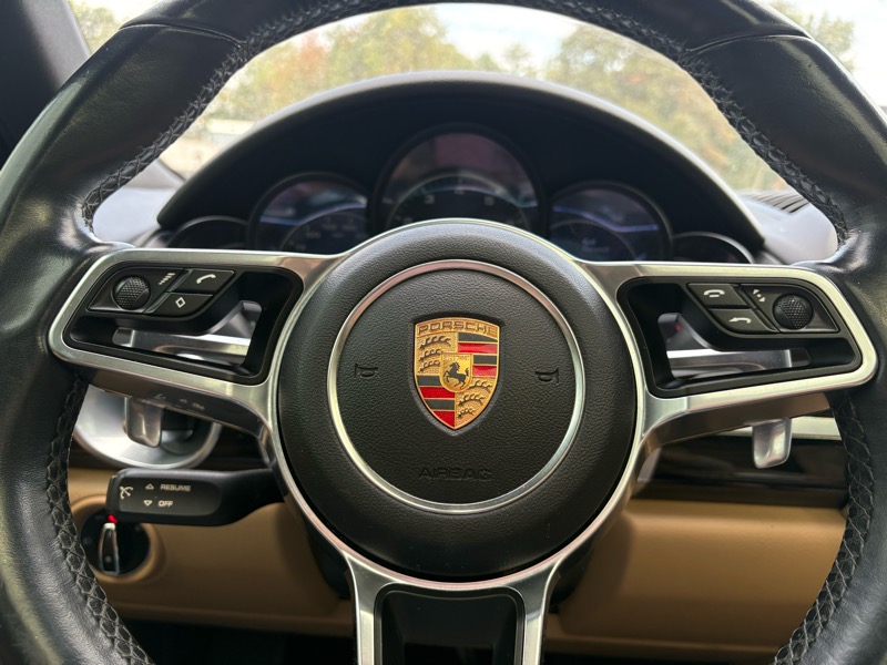 Porsche Cayenne Base 2016