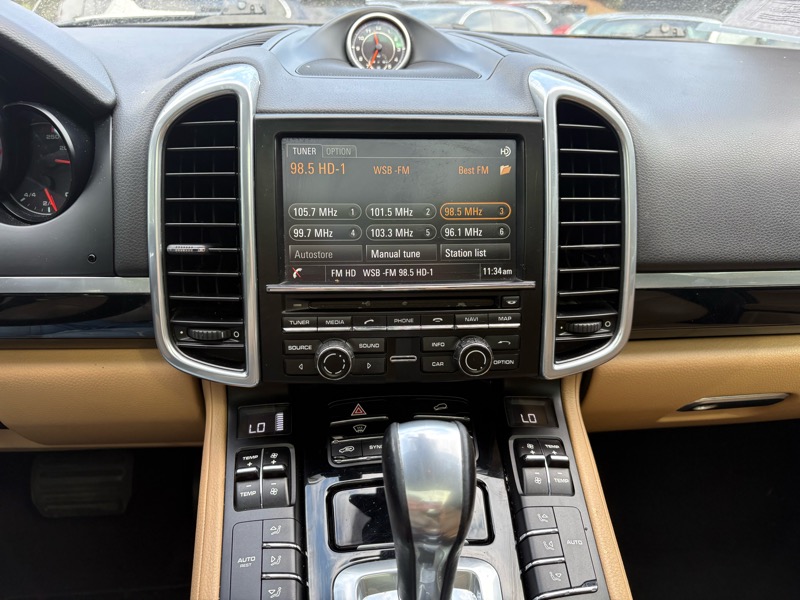 Porsche Cayenne Base 2016