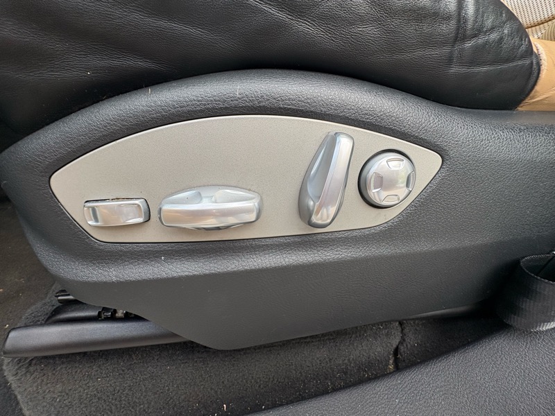 Porsche Cayenne Base 2016