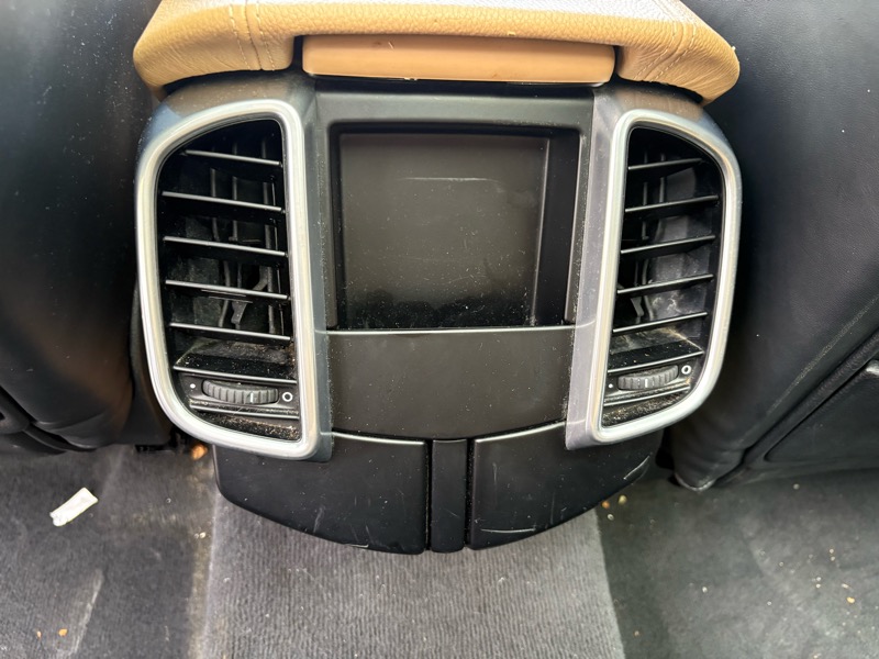 Porsche Cayenne Base 2016