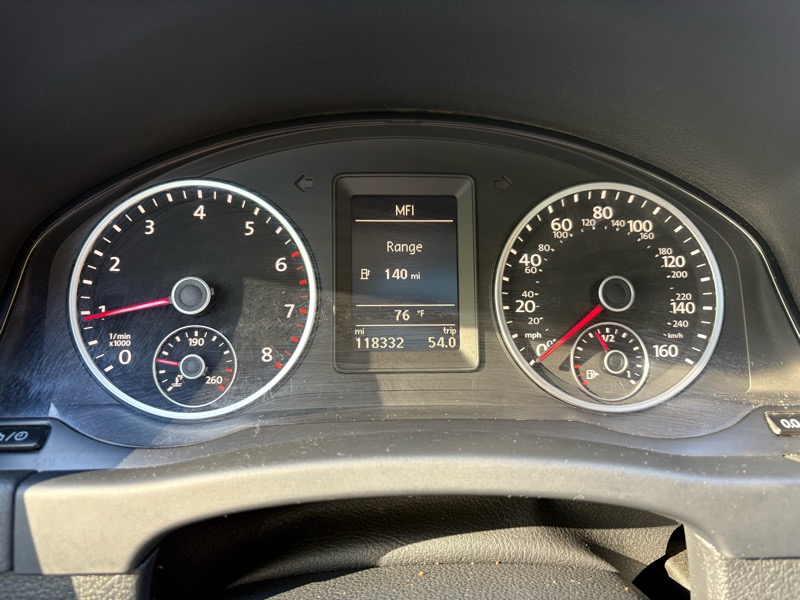 Volkswagen Tiguan SE 2016