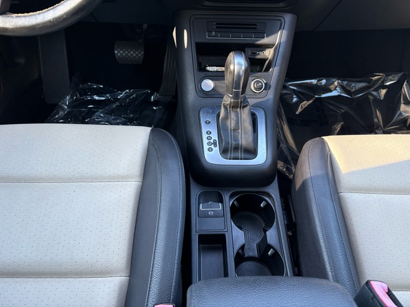 Volkswagen Tiguan SE 2016