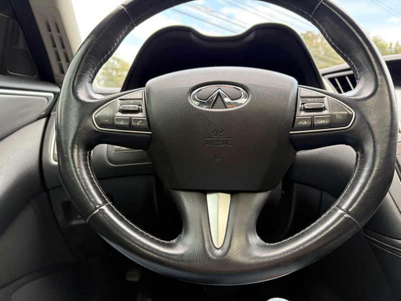 Infiniti Q50 Premium 2014