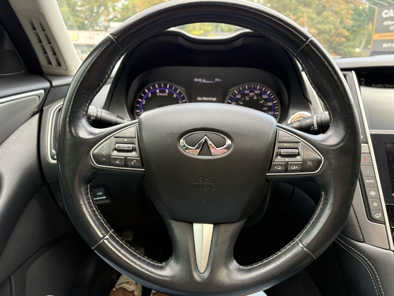 Infiniti Q50 Premium 2014